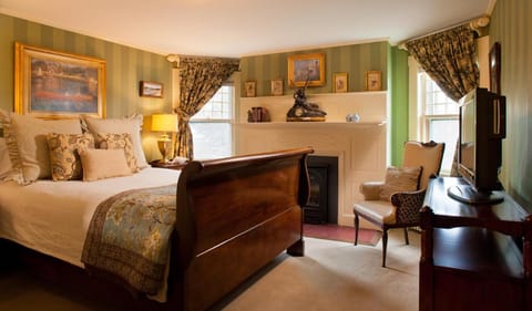 Ivy Lodge Bed and Breakfast in Newport