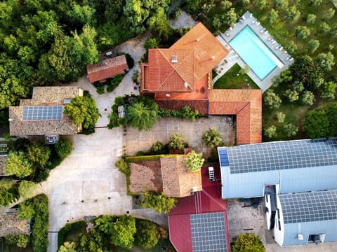 Property building, Restaurant/places to eat, Bird's eye view, View (from property/room), Garden view, Landmark view, Pool view, Swimming pool, Inner courtyard view