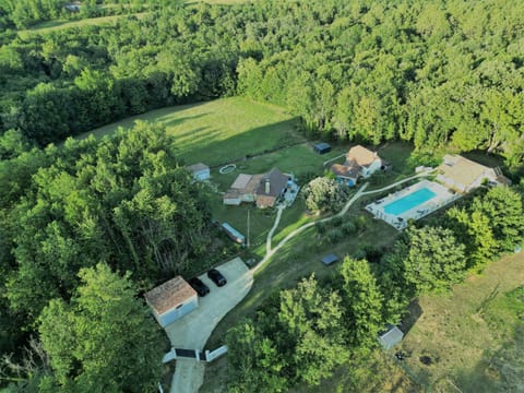 Property building, Bird's eye view
