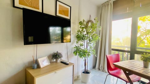 TV and multimedia, Living room, Dining area
