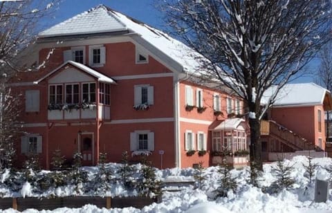 Residenze Sonnenschein Apartment hotel in Prags