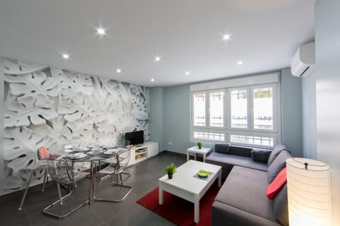 Lounge or bar, Decorative detail