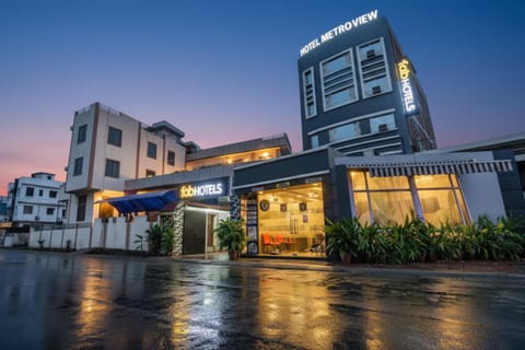 Property building, Night