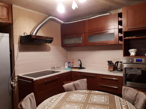 Coffee/tea facilities, Kitchen or kitchenette, Dining area
