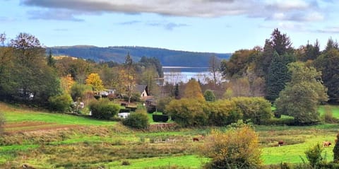 Stacaravan 6 persoons - Camping Le Soustran Chalet in Auvergne-Rhône-Alpes