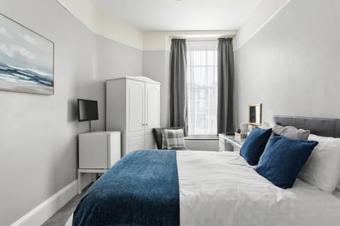 South view Bed and Breakfast in Torquay