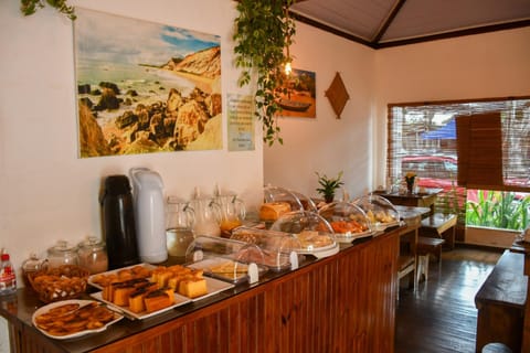 Food and drinks, Food, Breakfast, Buffet breakfast, Drinks