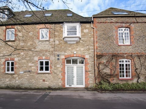 Facade/entrance, On site