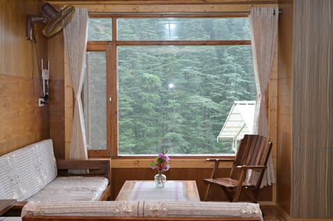 Living room, Mountain view, Mountain view