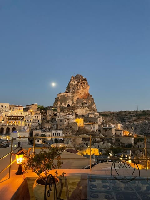 Nearby landmark, Night, Natural landscape, City view