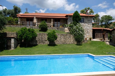 Property building, Garden, Garden view, Pool view, Swimming pool