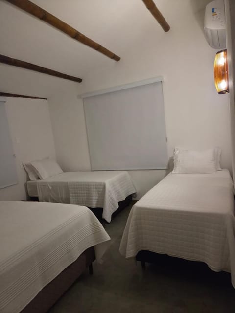 paraíso tropical exótico, natureza e mar, golfe e marina - repaginada House in Angra dos Reis