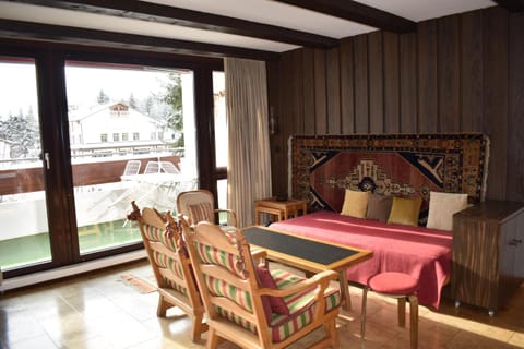 Astoria (213 Le) Apartment in Lantsch/Lenz