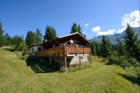 Oreas (724 Du) House in Canton of Grisons
