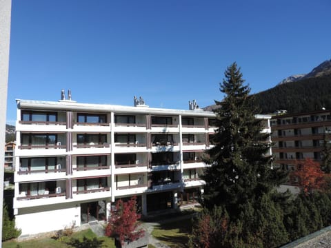 Astoria (105 Sh) Apartment in Lantsch/Lenz