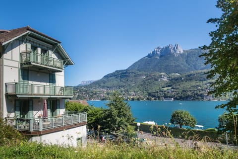 Lake view, Mountain view