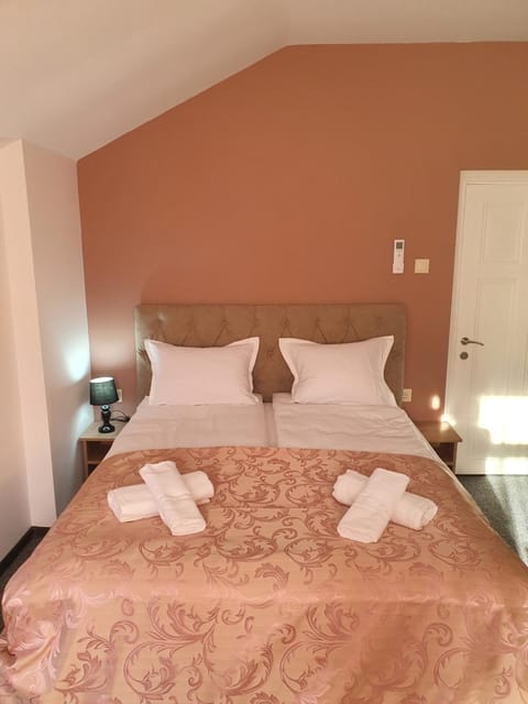 Guest House Gurkov Bed and Breakfast in Veliko Tarnovo