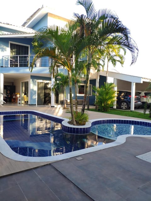 Facade/entrance, Swimming pool