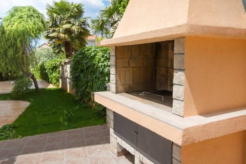 BBQ facilities, Garden