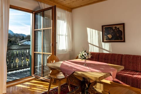 "Kaiser Karl" *** Ferienwohnungen Apartment in Bad Reichenhall