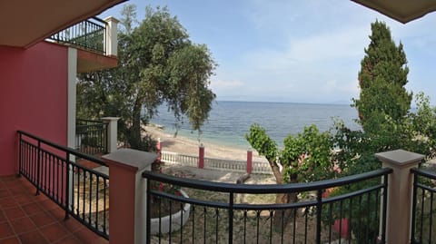 View (from property/room), Balcony/Terrace