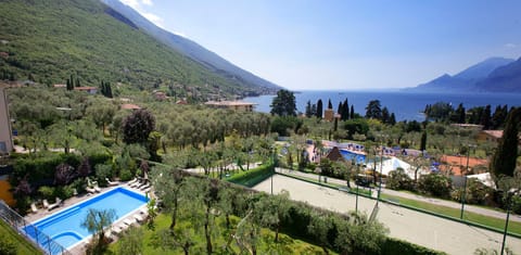 Garden view, Lake view