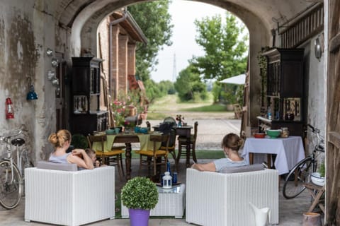 Patio, Garden, Lounge or bar, Dining area, On site