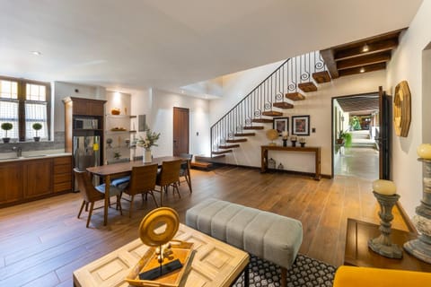 Kitchen or kitchenette, Living room, Dining area