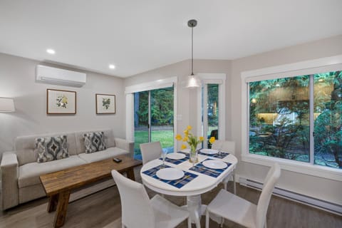 Ocean Trails Resort Resort in Parksville