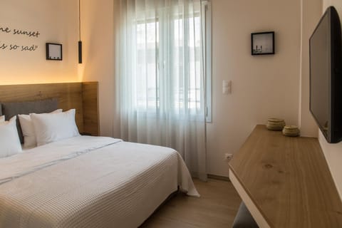 TV and multimedia, Decorative detail, Bedroom