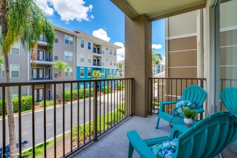 Gorgeous Vista Cay Condo, next to Resort Clubhouse Apartment in Highlands Reserve