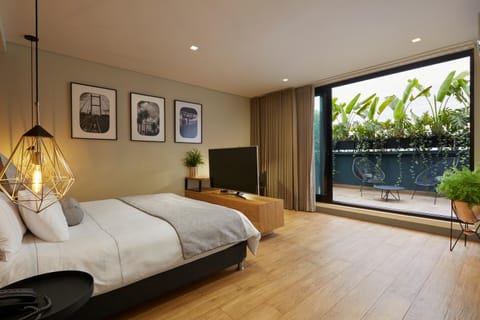 Garden, Balcony/Terrace