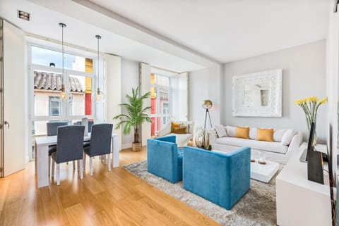 Living room, Lounge or bar