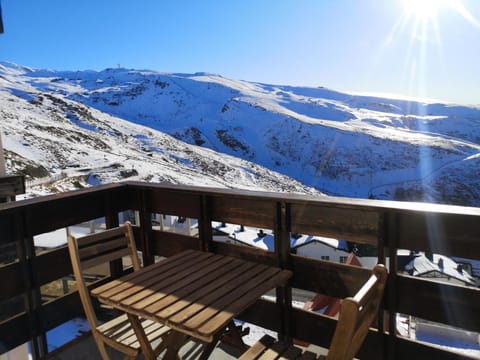 Winter, Balcony/Terrace, Mountain view