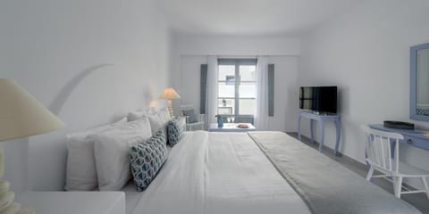 Communal lounge/ TV room, Bedroom, hair dresser