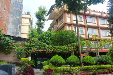 Garden, Garden view