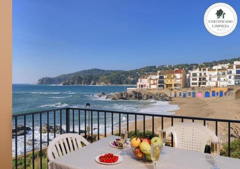 Nearby landmark, Restaurant/places to eat, Spring, Off site, Day, Neighbourhood, Natural landscape, Summer, Fishing, Golfcourse, Horse-riding, Minigolf, Snorkeling, Squash, Balcony/Terrace, Balcony/Terrace, Beach, Tennis court, Windsurfing, Canoeing, Hiking, Cycling, Diving, Autumn, City view, Landmark view, Mountain view, Sea view, Supermarket/grocery shop, Shopping Area, Swimming pool