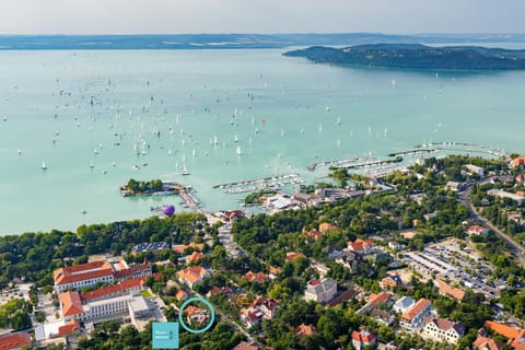 Natural landscape, Bird's eye view, Beach, City view, Lake view
