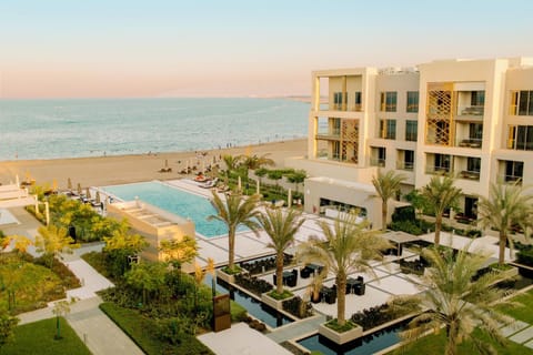 Garden, Beach, Swimming pool