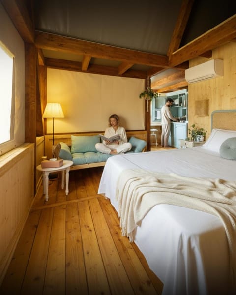 Bed, View (from property/room), Bedroom