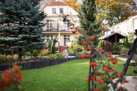 Garden, Balcony/Terrace