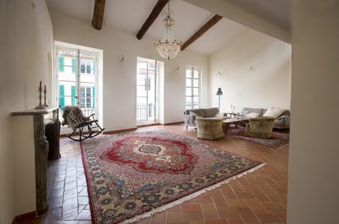 Chateau Clemenceau Apartment in Antibes