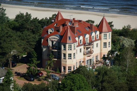 Property building, Bird's eye view, Sea view