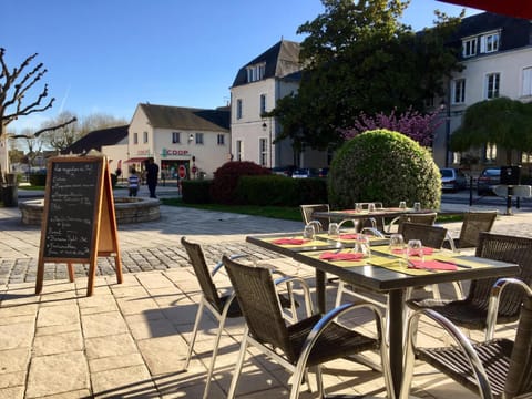 Le Lion d'Or Hotel in Centre-Val de Loire