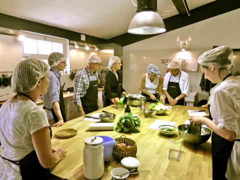 Restaurant/places to eat, Activities, Food, kitchen