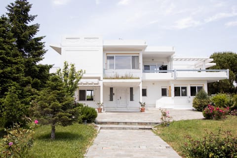 Zeusplace PoolVilla Natura Paralia Katerini Villa in Pieria, Greece