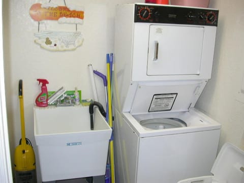 West Coast Vista 3E Bay View Condo 442 Apartment in Indian Rocks Beach