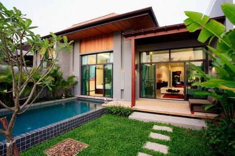 Property building, Garden, Garden view, Pool view, Swimming pool