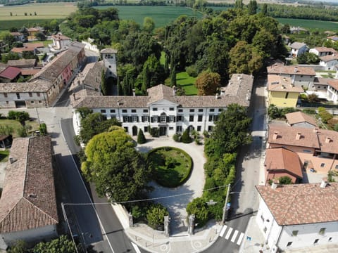 Facade/entrance, Bird's eye view, Garden, Garden view