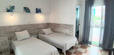 Hostal Nevada Hostel in Fuengirola